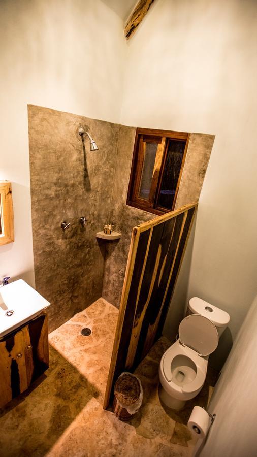 Escarabajo Rojo Bed & Breakfast Tulum Exterior photo