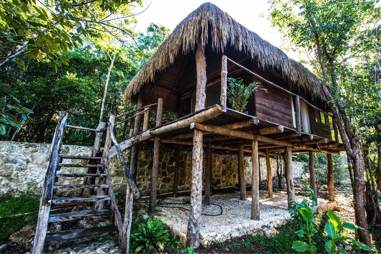Escarabajo Rojo Bed & Breakfast Tulum Exterior photo