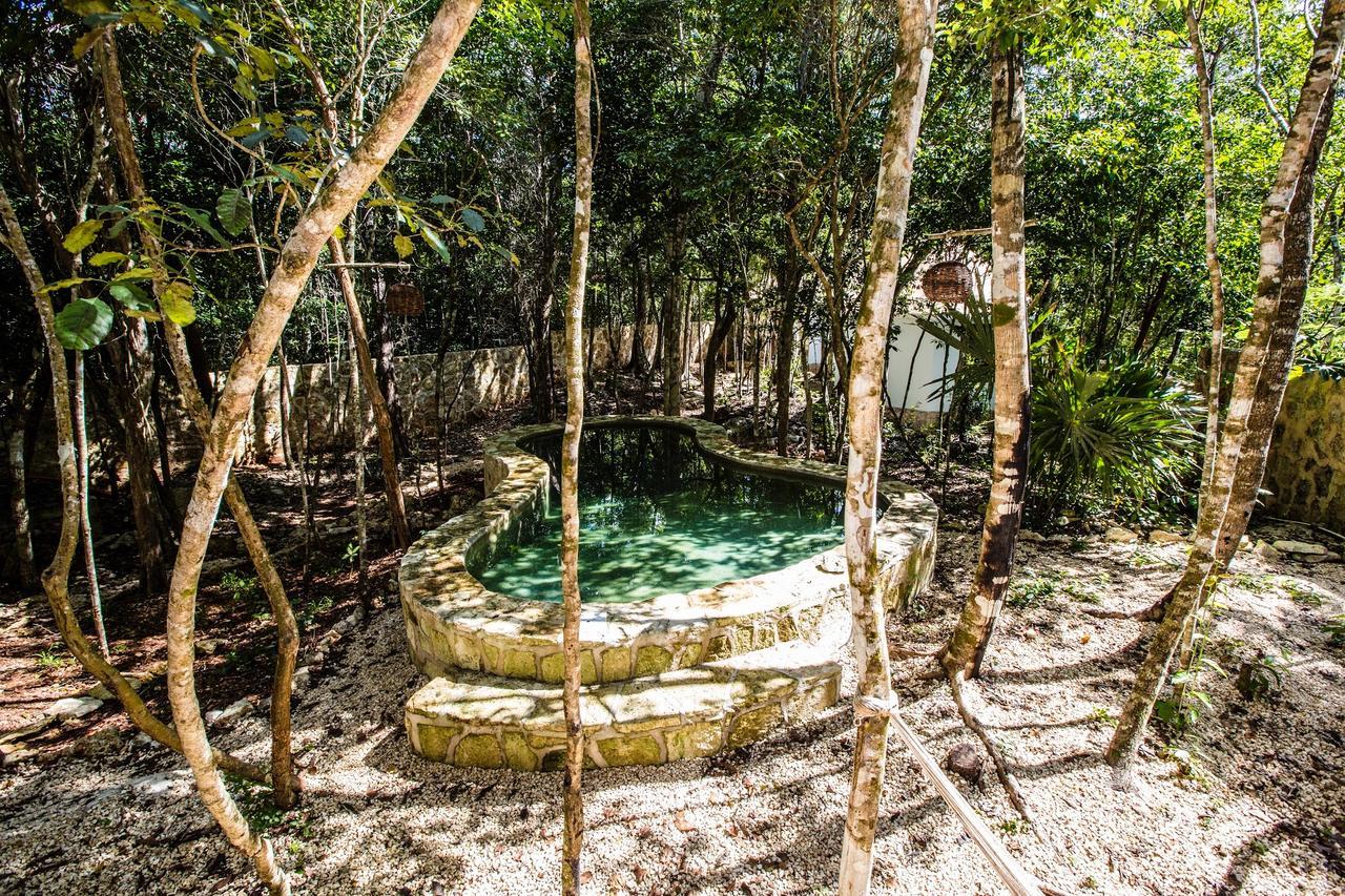 Escarabajo Rojo Bed & Breakfast Tulum Exterior photo