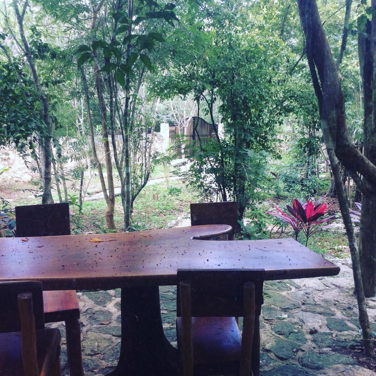 Escarabajo Rojo Bed & Breakfast Tulum Exterior photo